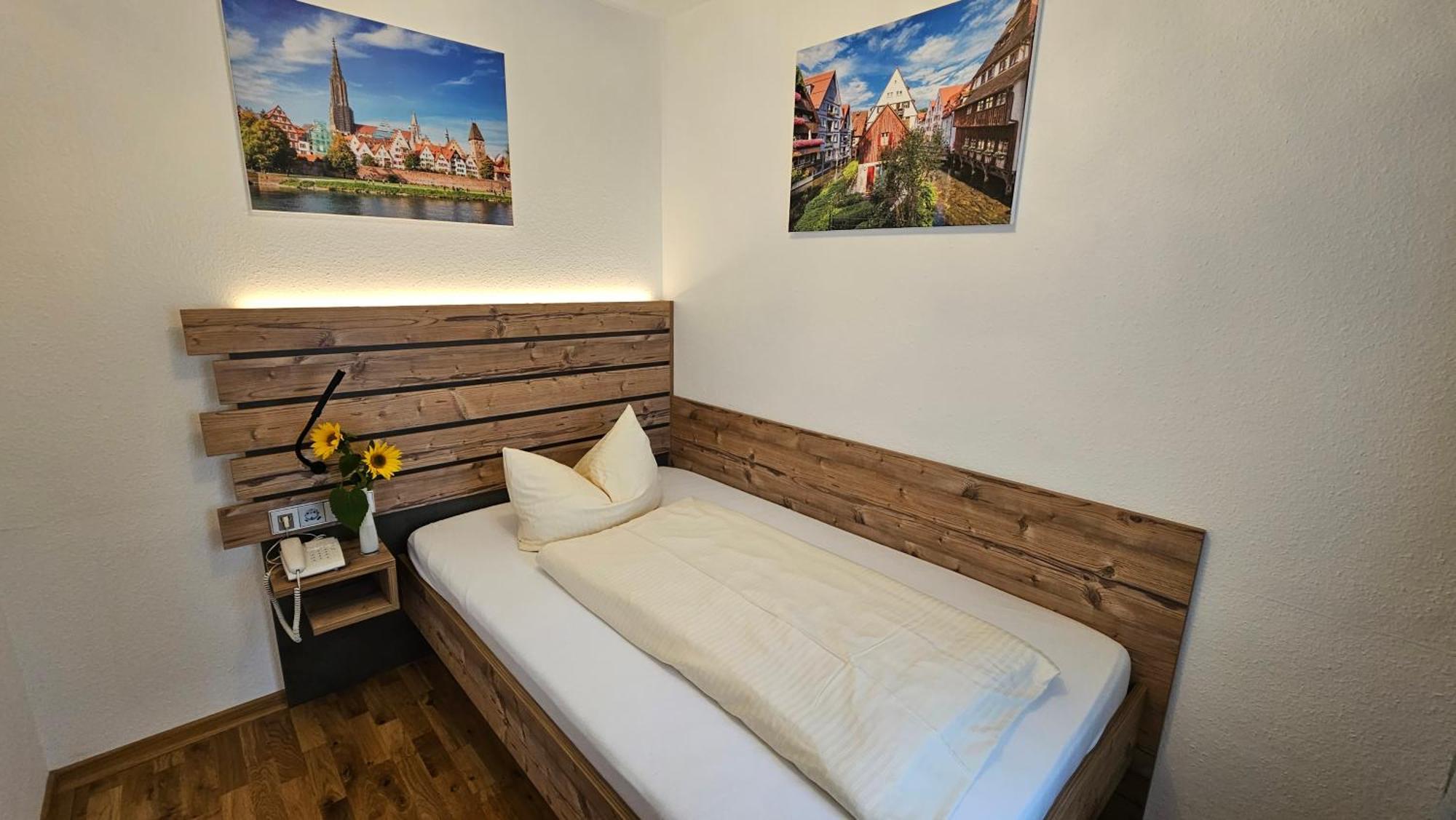 Hotel Gasthof Roessle เซนเดน ภายนอก รูปภาพ